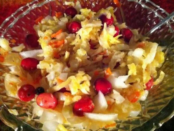 Hjemmelavet surkål med tranebær