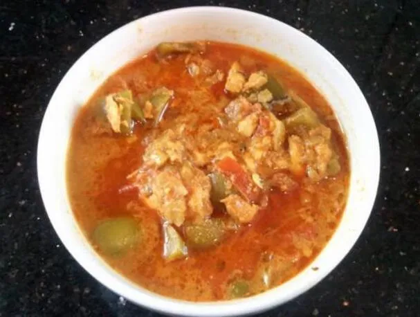 Laks Curry med Grønne Peberfrugter