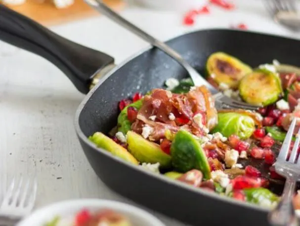 Rosenkålssalat med skinke